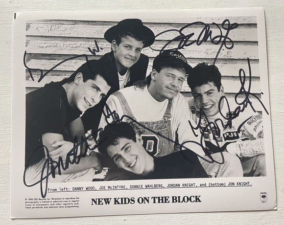 New Kids on the Block Group Signed Autographed Glossy 8x10 Photo - Lifetime COA