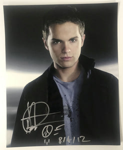 Thomas Dekker Signed Autographed "Secret Circle" Glossy 8x10 Photo - Lifetime COA