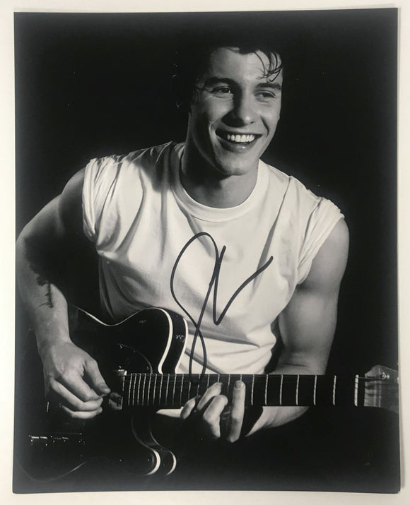 Shawn Mendes Signed Autographed Glossy 8x10 Photo - Lifetime COA