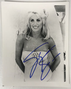 Suzanne Somers Signed Autographed Glossy 8x10 Photo - COA Matching Holograms