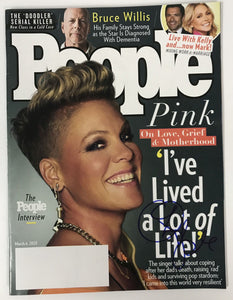 Pink Signed Autographed Complete "People" Magazine - Lifetime COA
