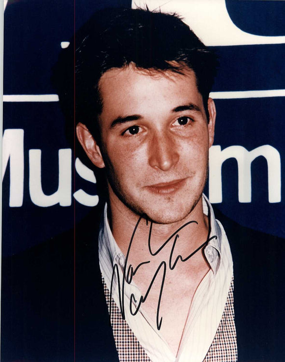 Noah Wyle Signed Autographed Glossy 8x10 Photo - COA Matching Holograms