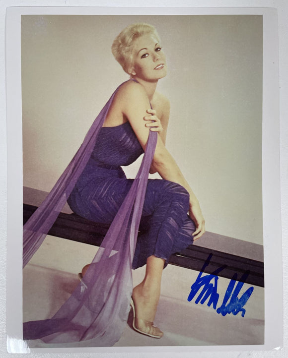 Kim Novak Signed Autographed Glossy 8x10 Photo - COA Matching Holograms