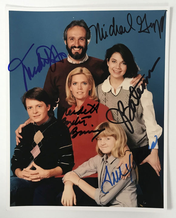 Family Ties Cast Signed Autographed Glossy 8x10 Photo - Lifetime COA
