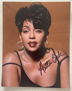 Anita Baker Signed Autographed Glossy 8x10 Photo - COA Matching Holograms