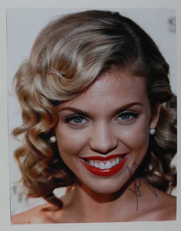 AnnaLynne McCord Signed Autographed Glossy 11x14 Photo - COA Matching Holograms