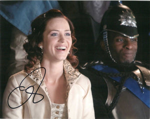 Emily Blunt Signed Autographed "Gulliver's Travels" Glossy 8x10 Photo - COA Matching Holograms