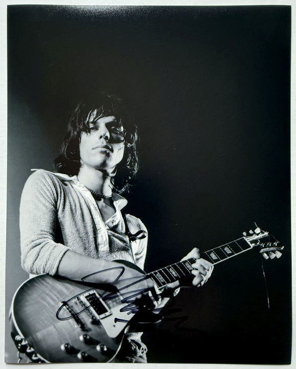 Jeff Beck (d. 2023) Signed Autographed Glossy 8x10 Photo - Lifetime COA