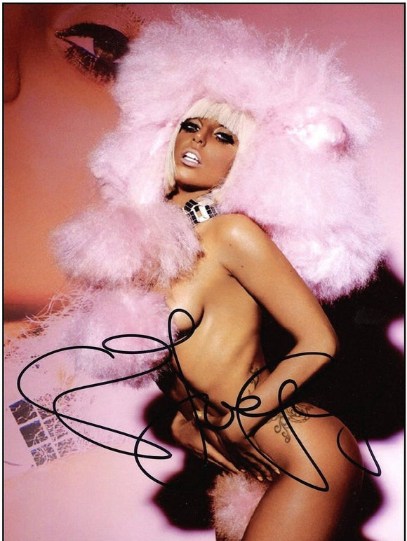 Lady Gaga Signed Autographed Glossy 8x10 Photo - Lifetime COA