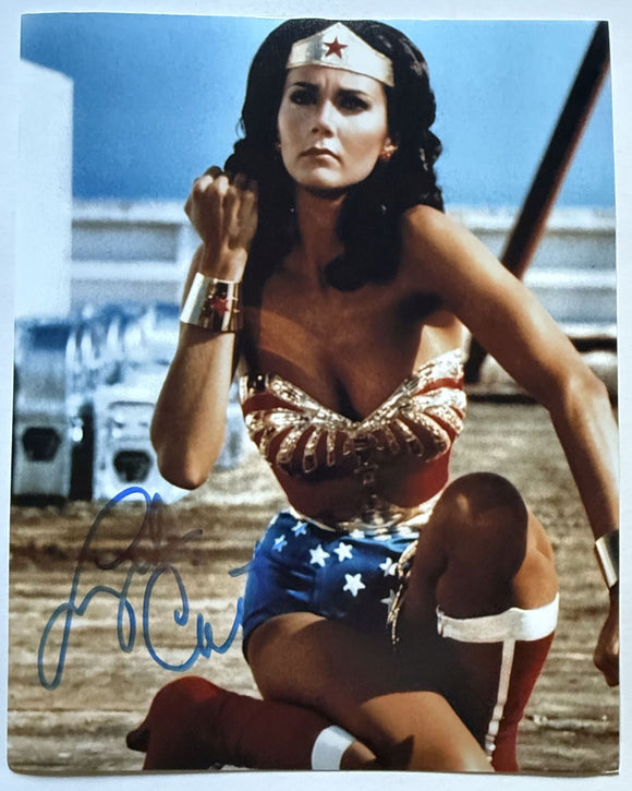 Lynda Carter Signed Autographed 