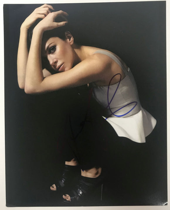 Anna Friel Signed Autographed Glossy 8x10 Photo - Lifetime COA