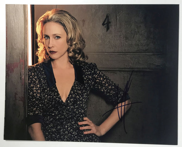 Vera Farmiga Signed Autographed 
