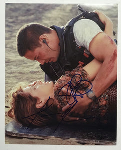 Keanu Reeves & Sandra Bullock Signed Autographed "Speed" Glossy 8x10 Photo - Lifetime COA
