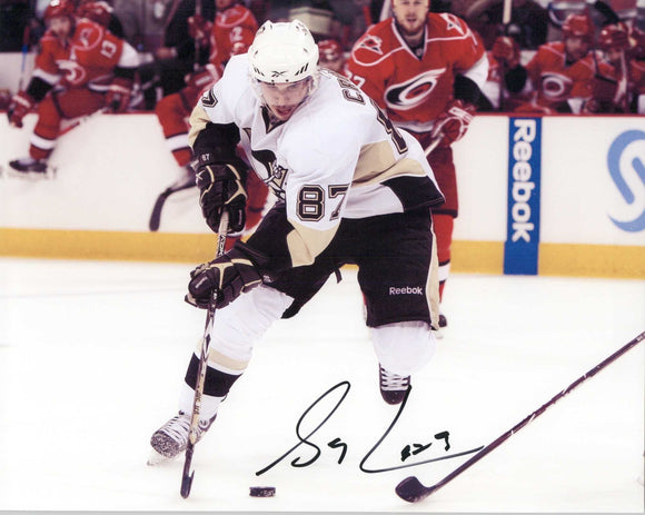 Sidney Crosby Signed Autographed Glossy 8x10 Photo Pittsburgh Penguins - COA Matching Holograms