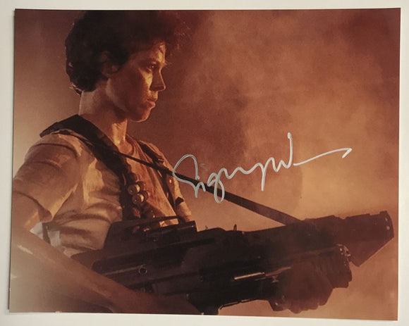 Sigourney Weaver Signed Autographed 