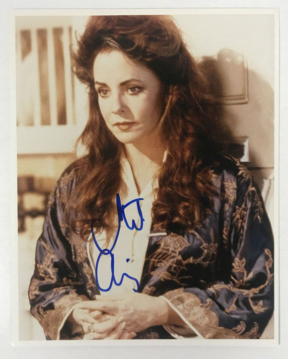 Stockard Channing Signed Autographed Glossy 8x10 Photo - COA Matching Holograms