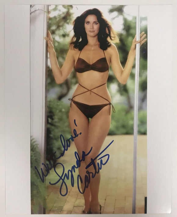 Lynda Carter Signed Autographed Glossy 8x10 Photo - Lifetime COA
