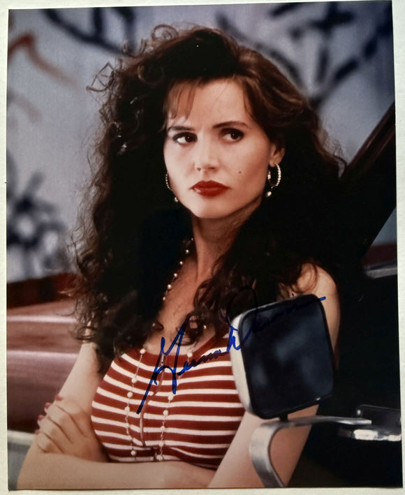 Geena Davis Signed Autographed Glossy 8x10 Photo - Lifetime COA