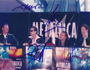 Metallica Band Signed Autographed Glossy 8x10 Photo - Mueller Authenticated
