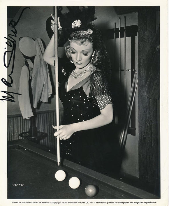 Marlene Dietrich Signed Autographed Vintage Glossy 8x10 Photo - Mueller Authenticated