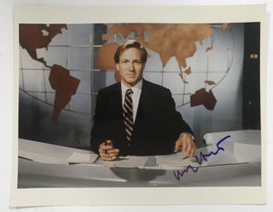 William Hurt Signed Autographed "Broadcast News" Glossy 8x10 Photo - COA Matching Holograms