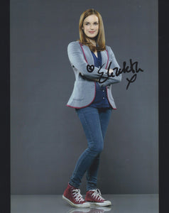 Elizabeth Henstridge Signed Autographed "Agents of SHIELD" Glossy 8x10 Photo - COA Matching Holograms