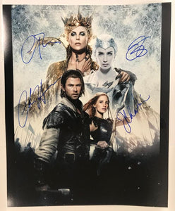 The Huntsman Cast Signed Autographed Glossy 16x20 Photo - COA Matching Holograms