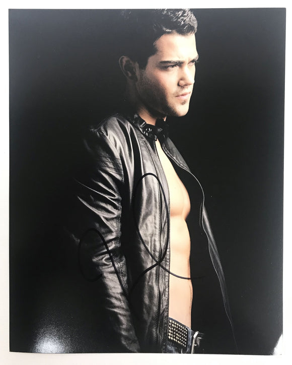 Jesse Metcalfe  Signed Autographed Glossy 8x10 Photo - COA Matching Holograms