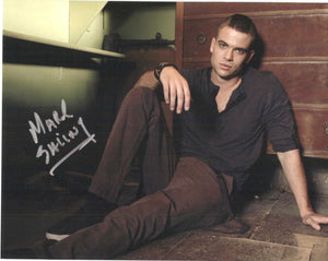 Mark Salling (d. 2018) Signed Autographed "Glee!" Glossy 8x10 Photo - COA Matching Holograms