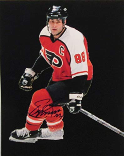 Eric Lindros Signed Autographed Glossy 11x14 Photo Philadelphia Flyers - COA Matching Holograms