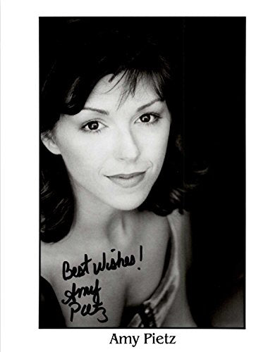 Amy Pietz Signed Autographed Glossy 8x10 Photo - COA Matching Holograms