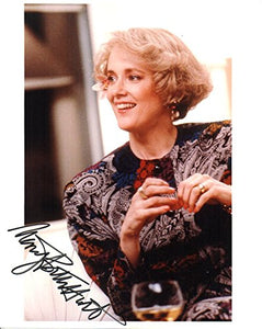 Mary Beth Hurt Signed Autographed Glossy 8x10 Photo - COA Matching Holograms