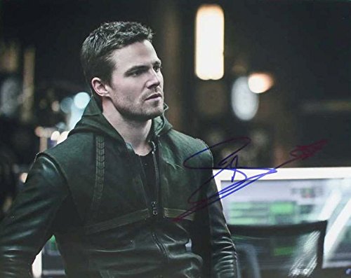 Stephen Amell Signed Autographed 