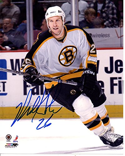 Mike Knuble Signed Autographed Glossy 8x10 Photo (Boston Bruins) - COA Matching Holograms