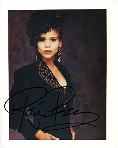 Rosie Perez Signed Autographed Glossy 8x10 Photo - COA Matching Holograms