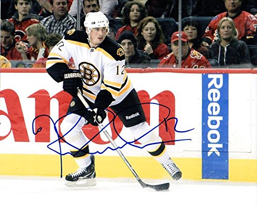 Tomas Kaberle Signed Autographed Glossy 8x10 Photo (Boston Bruins) - COA Matching Holograms