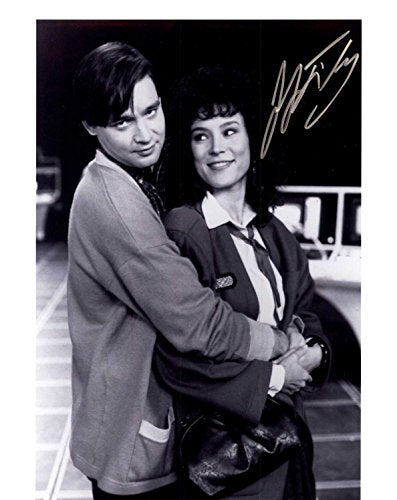 Jennifer Tilly Signed Autographed Glossy 8x10 Photo - COA Matching Holograms