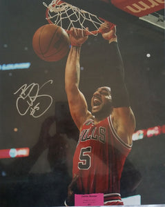 Carlos Boozer Signed Autographed Glossy 16x20 Photo - Chicago Bulls