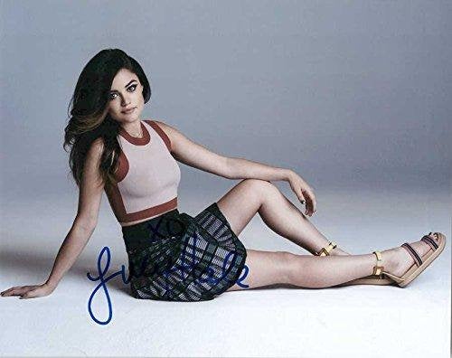 Lucy Hale Signed Autographed Glossy 8x10 Photo - COA Matching Holograms