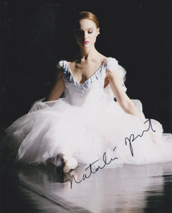 Natalie Portman Signed Autographed "Black Swan" Glossy 8x10 Photo - COA Matching Holograms