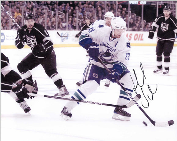 Daniel Sedin Signed Autographed Glossy 8x10 Photo Vancouver Canucks - COA Matching Holograms