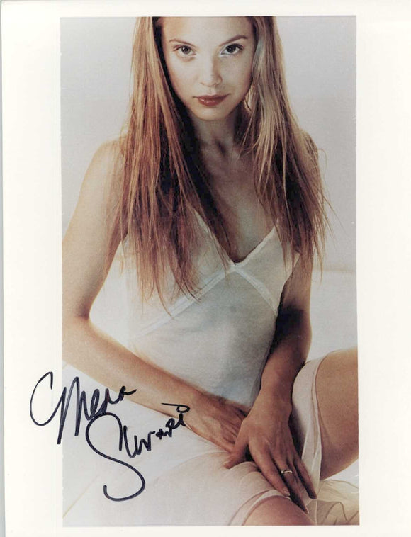 Mena Suvari Signed Autographed Glossy 8x10 Photo - COA Matching Holograms
