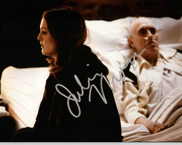 Julianne Moore Signed Autographed 