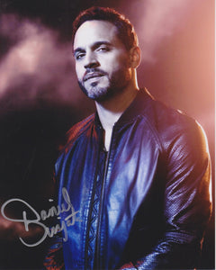 Daniel Sunjata Signed Autographed Glossy 8x10 Photo - COA Matching Holograms