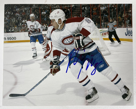 Mike Komisarek Signed Autographed Glossy 8x10 Photo Montreal Canadiens - COA Matching Holograms