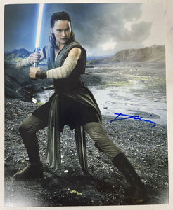 Daisy Ridley Signed Autographed "Star Wars" Glossy 8x10 Photo - COA Matching Holograms