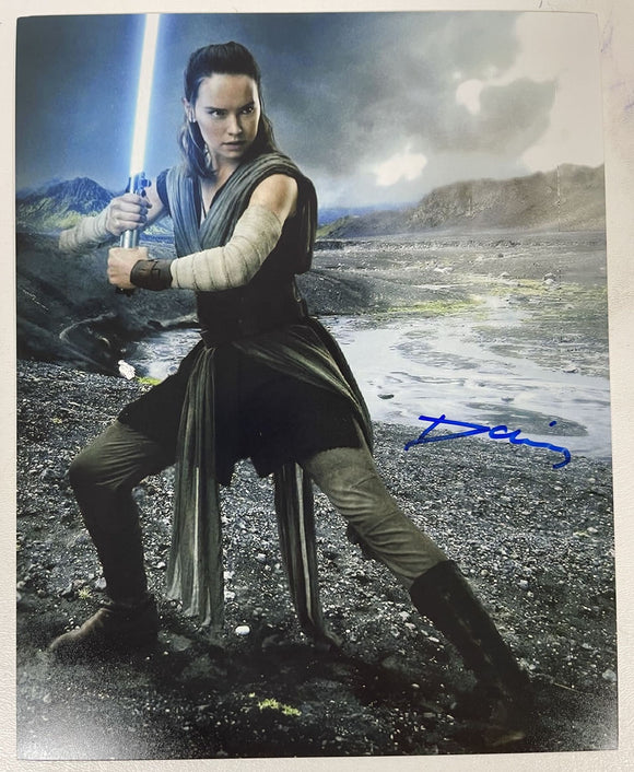 Daisy Ridley Signed Autographed 
