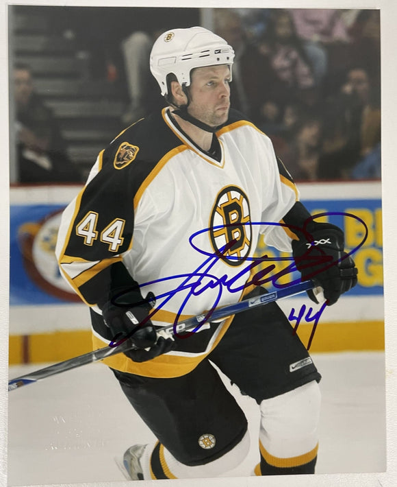 Aaron Ward Signed Autographed Glossy 8x10 Photo Boston Bruins - COA Matching Holograms