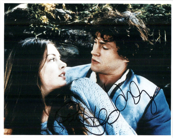 Anne Hathaway & Hugh Dancy Signed Autographed 