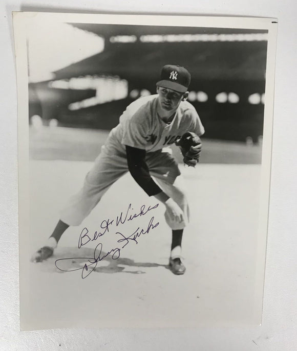 Johnny Kucks (d. 2013) Signed Autographed Vintage Glossy 8x10 Photo - New York Yankees